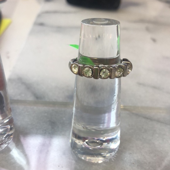 Vintage Crystal Ring-What size do you need?? - Picture 3 of 5